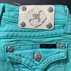 Like new Miss Me Jean